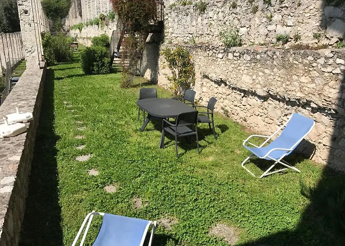 Kumquat Mit Garten- Und Seeblick By Interhome Tignale